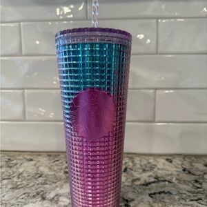 Starbucks 2021 Summer Pink and Blue Grid Kaleidoscope Venti 24 oz Tumbler